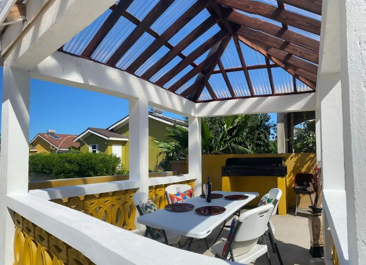 Paradise Villa Sleep 6 Private Pool Ocho Rios 0*,